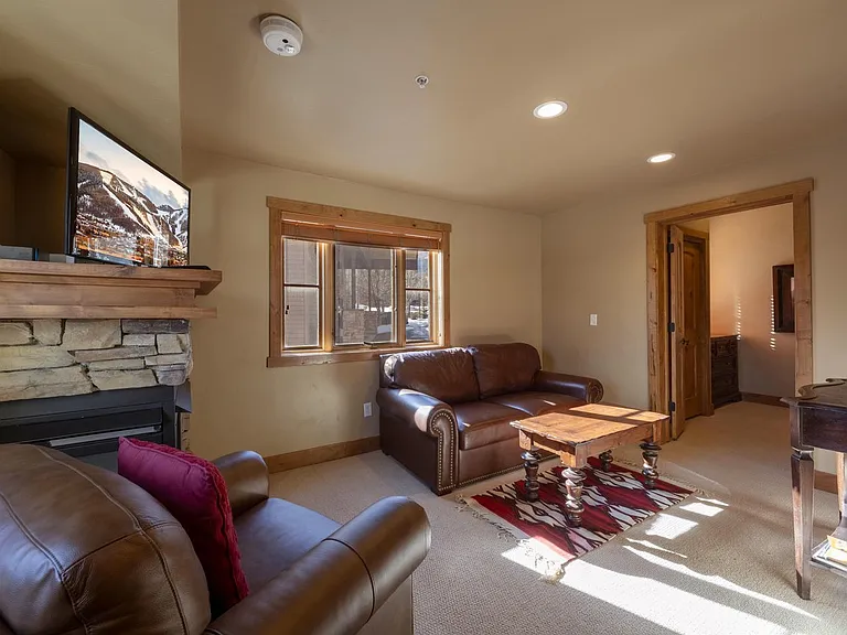 2260 Park Ave #10 — Photo 3