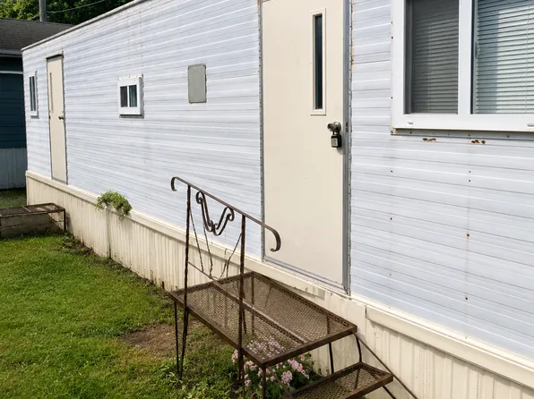 21331 Hamilton Ave #7, Farmington, MI 48336