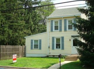 57 Green Ln, Ewing, NJ 08638