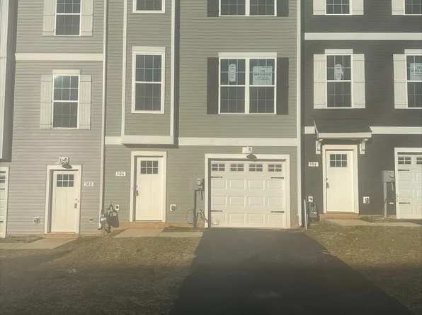 314 Avon Dr #252, Red Lion, PA 17356