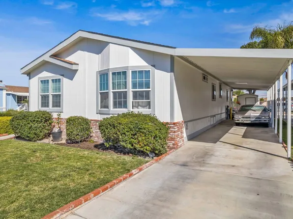 110 Sumac Ln, Fountain Valley, CA 92708