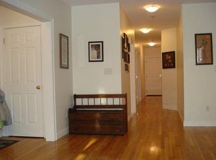 15 Roberts St, Brookline, MA 02445