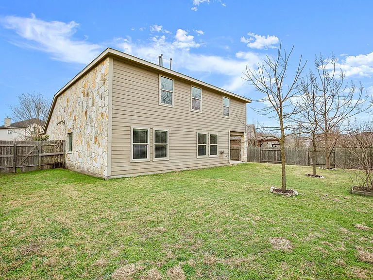 18716 Derby Hill Ln — Photo 29