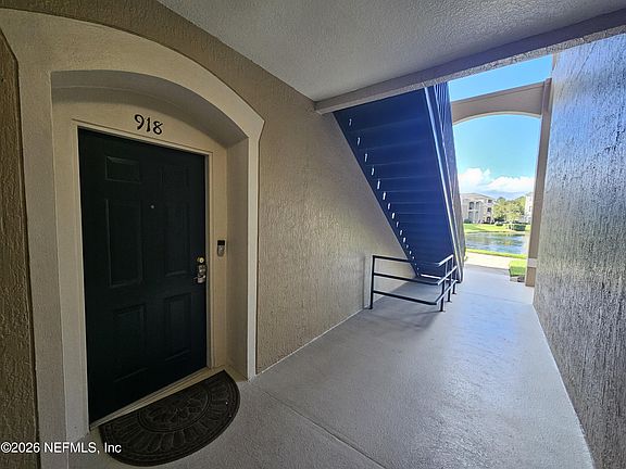 2nd image of 7990 Baymeadows Rd E Unit 918