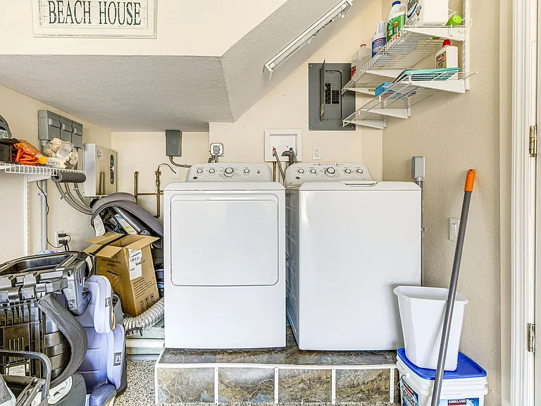 Laundry Room Cabinet