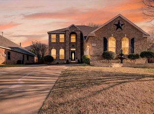1417 Blue Gill Ln, Crowley, TX 76036