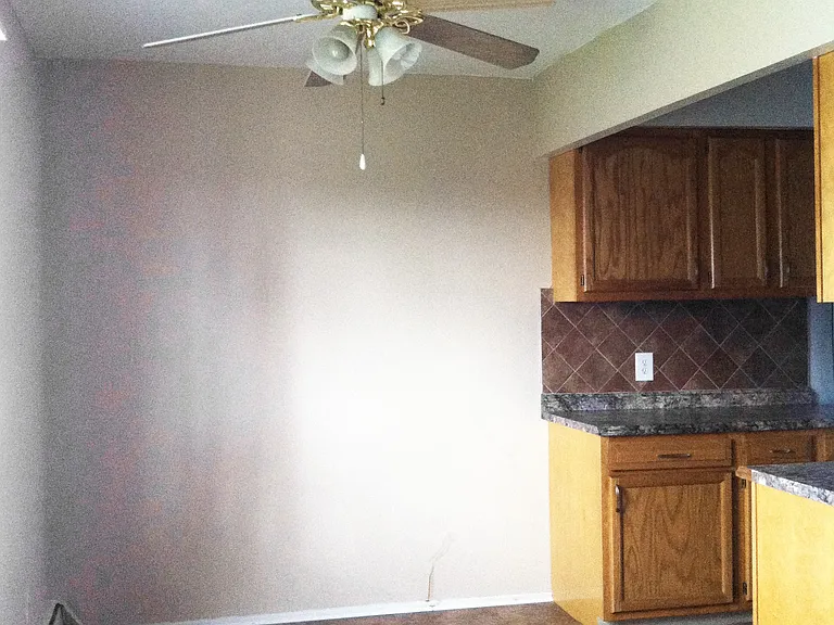 Cedarwood Estates Apartments — Photo 34