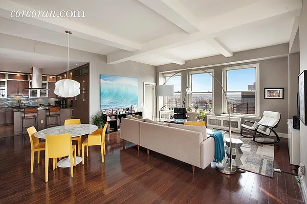 Sold by Corcoran | media 14