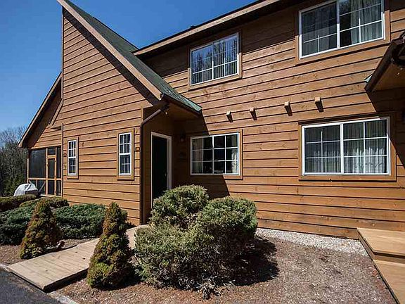 2nd image of 24 Balsam Crest Path Unit B