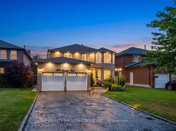 1576 Saugeen Dr, Pickering, ON L1V 6K8