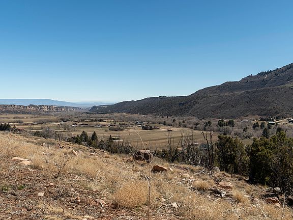 4th image of 8094 Red Cloud Loop Rd