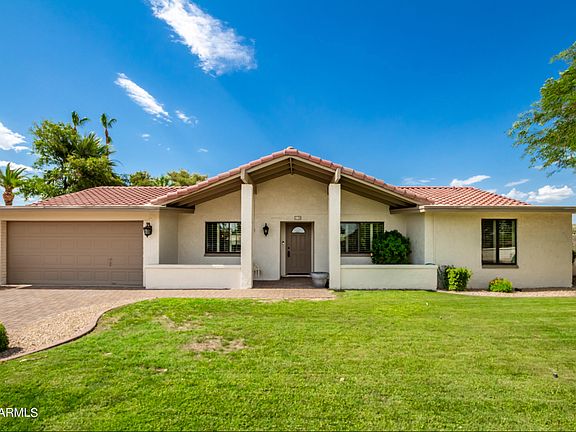 2nd image of 5150 E POINSETTIA Drive