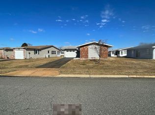 47 Barker St, Brick, NJ 08724