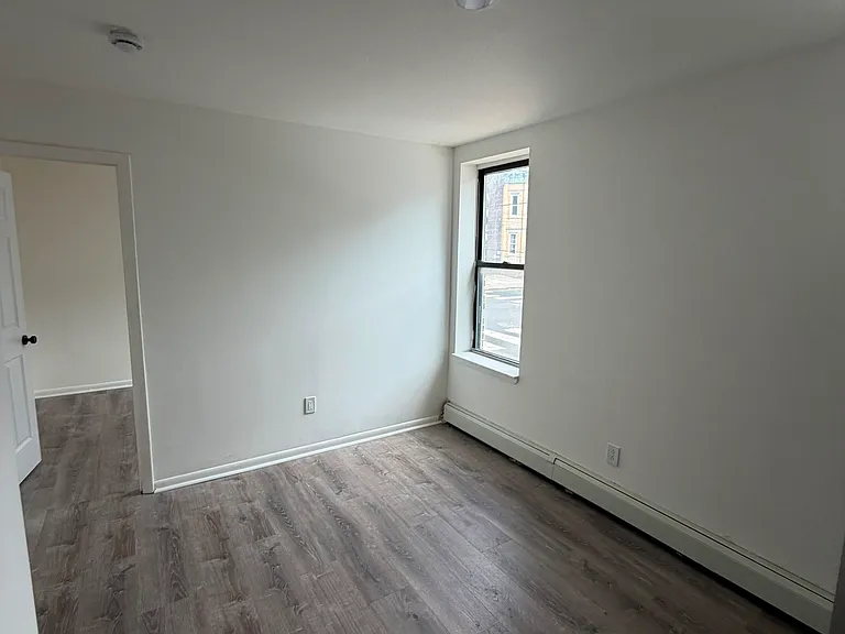 16 Bergen Ave #2 — Photo 7