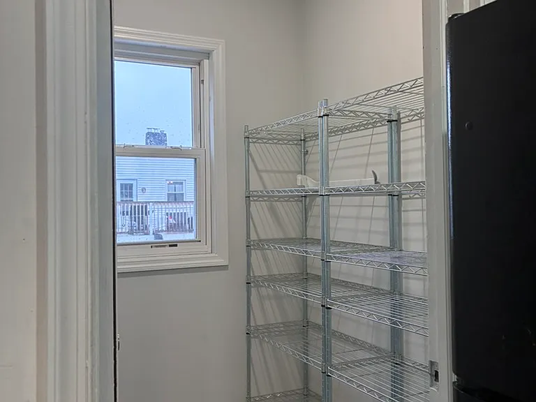 walking pantry