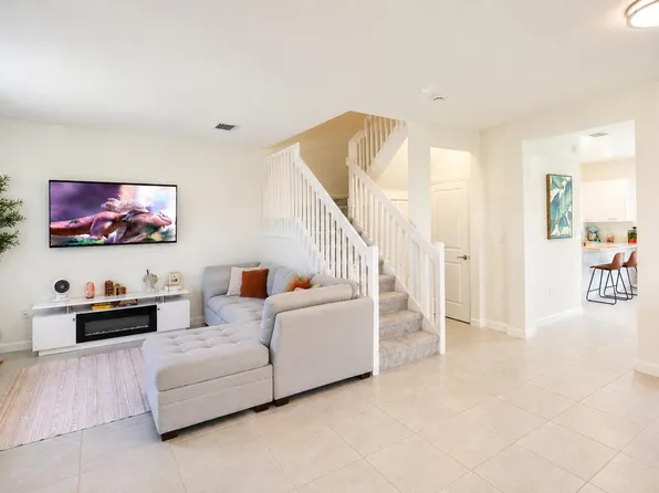 12092 NW 24TH Place, Miami, FL 33167