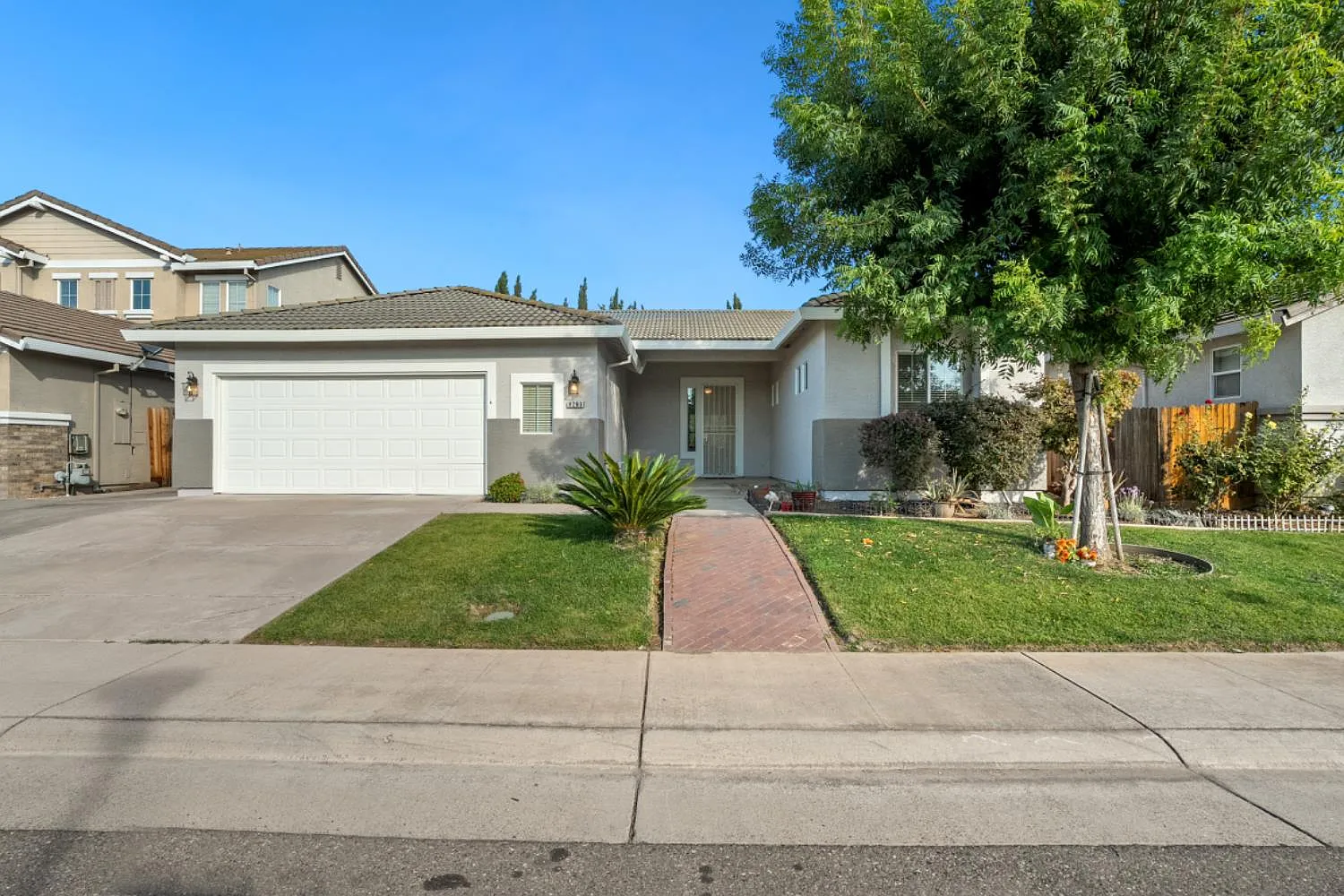 9293 Fox Springs Way photo 1
