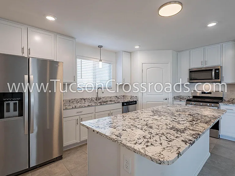 10611 Halsey Dr — Photo 9