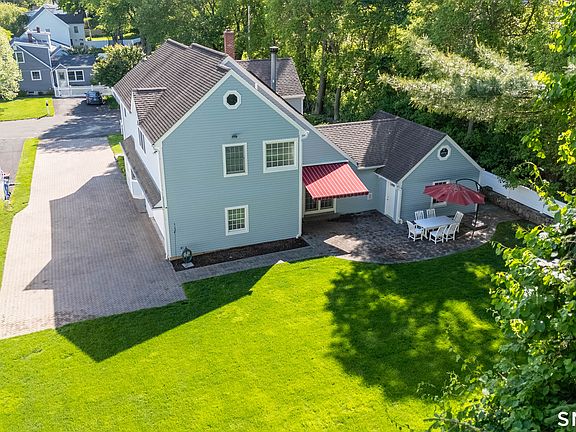 4th image of 274 Valleyview Road