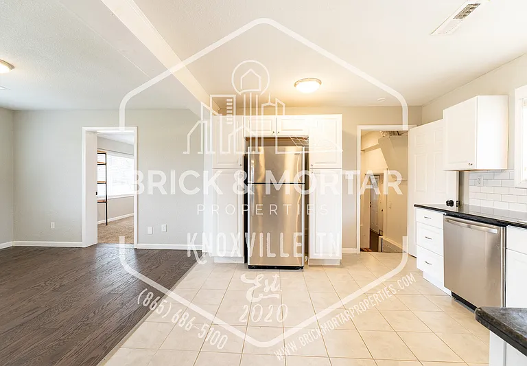 837 Teffeteller Ln — Photo 11