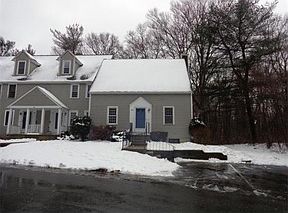 1st image of 180 Twin Lakes Dr