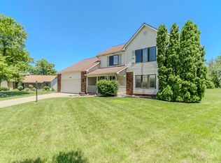 11826 Dorsay Ct, Fort Wayne, IN 46845