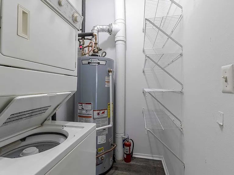 Highlands of Montour Run Apartment Homes — Photo 10