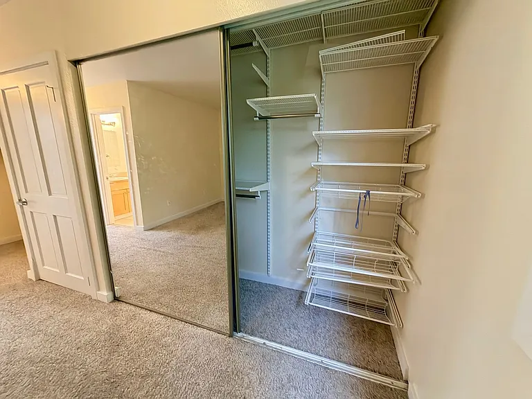 804 Market St — Photo 23