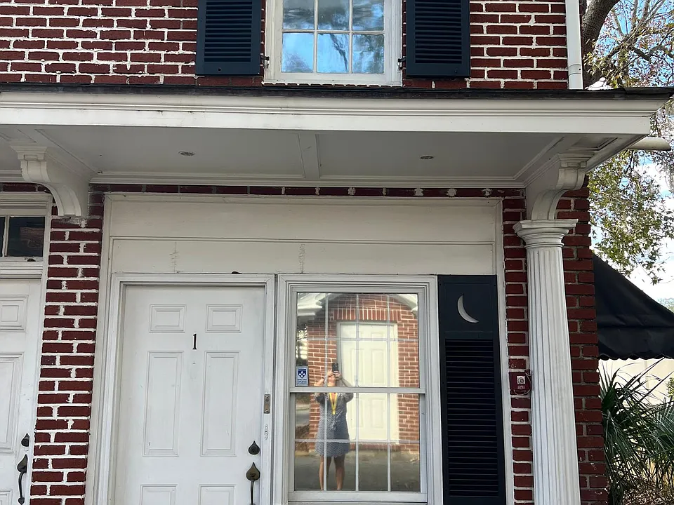 86 W Gore St #1