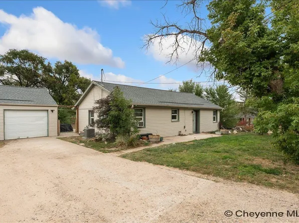 4424 Laramie St, Cheyenne, WY 82001