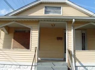 2735 Chase Ct #CT-REDUCED, Louisville, KY