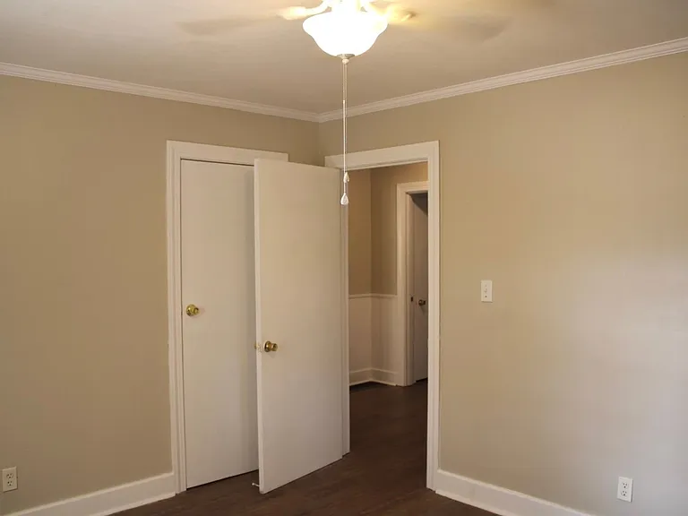 692 Brookdale Dr — Photo 7