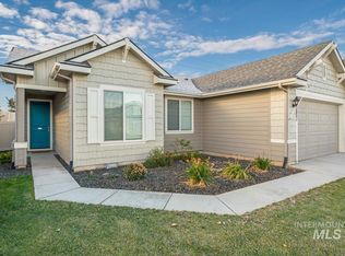 5851 W Riva Capri St, Meridian, ID 83646