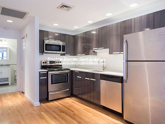 100 Jersey St. #206 Boston - Fenway Unit Photo 1