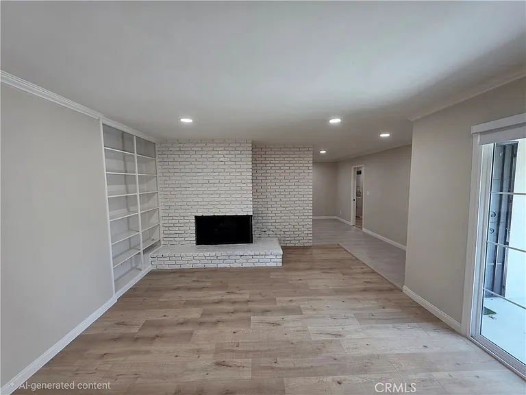 12401 Archwood St #1 — Photo 8