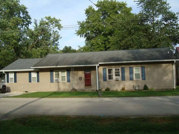 320 S Adams St, Olney, IL 62450