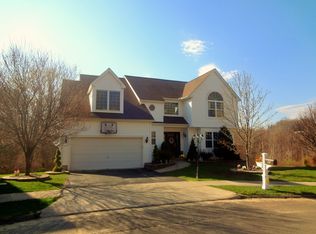 85 Moss Gln, Middletown, CT 06457