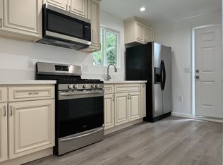 7317 White Oak Ave, Reseda, CA 91335