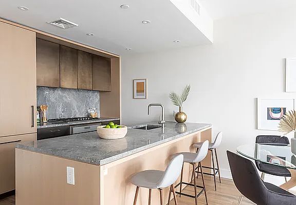 3rd image of 561 Pacific St APT 902