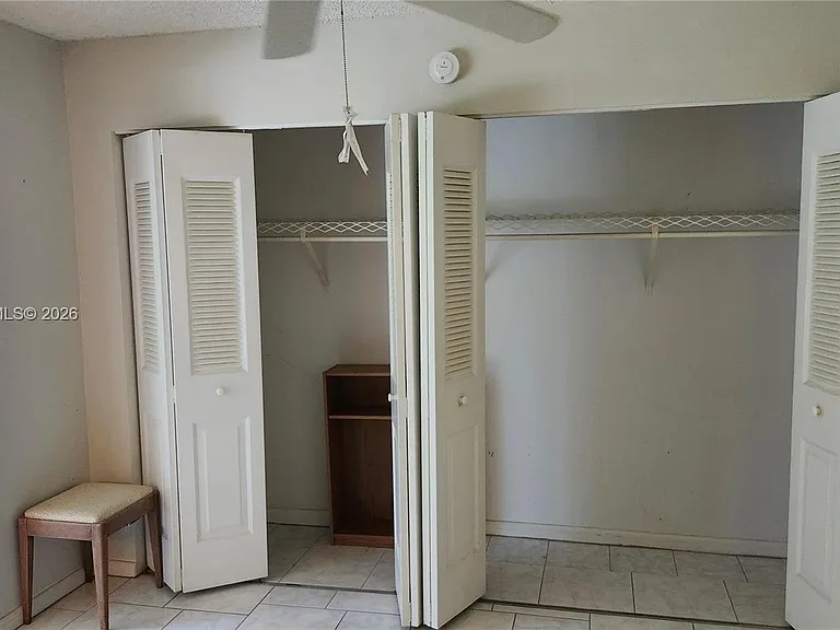 376 Durham #L — Photo 11