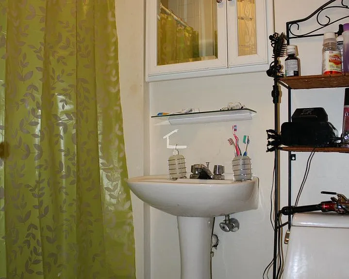 21 Phillips St #4D — Photo 6