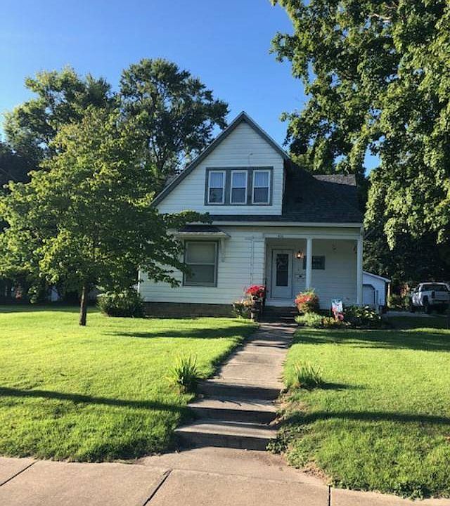 1st image of 420 W Bridgeport St