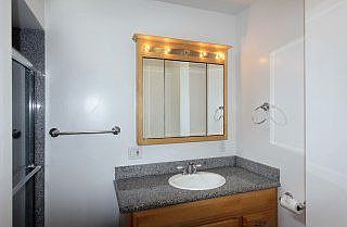 4th image of 273 Wilshire Ave