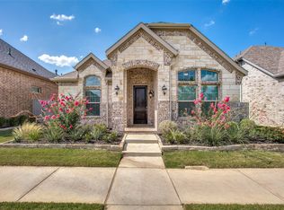 716 8th St, Argyle, TX 76226
