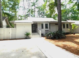 5 Isle Of Pines Rd, Hilton Head Island, SC 29928