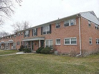 1st image of 3219 Benhamin