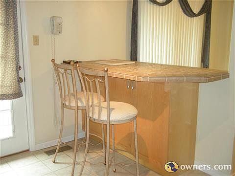 Kitchen Bar