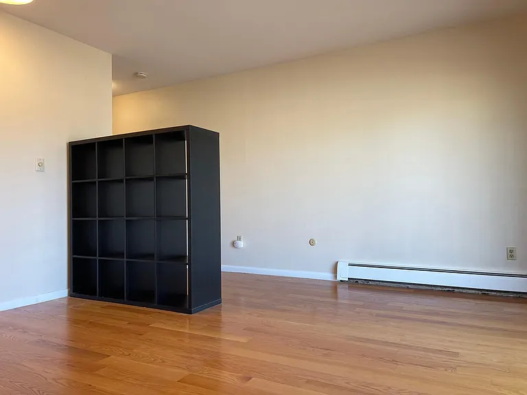 33 Paul St #37 — Photo 11