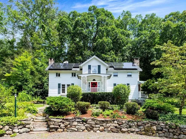 24 Flirtation Avenue, Washington, CT 06777