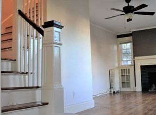 389 Pontiac Ave, Cranston, RI 02910